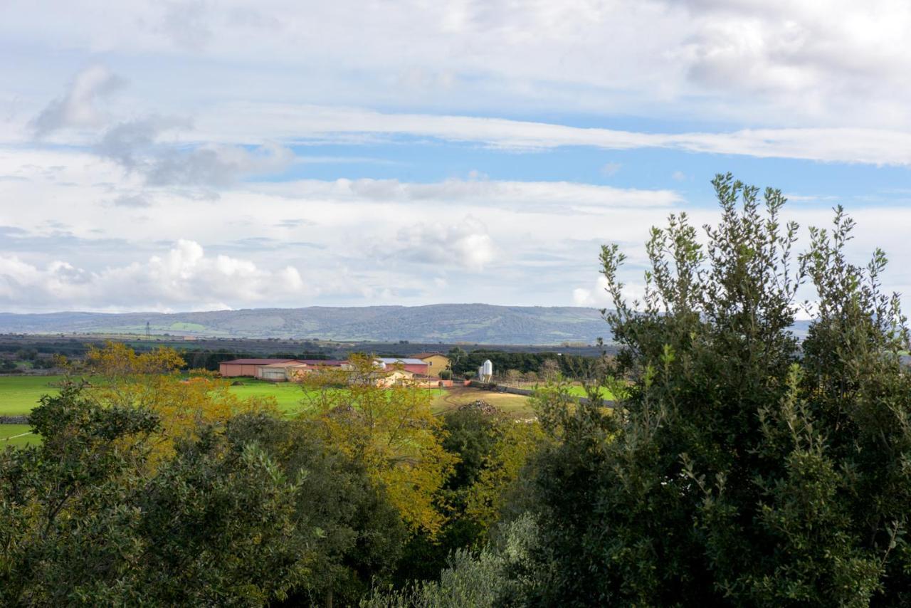Agriturismo Nuragh'Elighe Sindia المظهر الخارجي الصورة