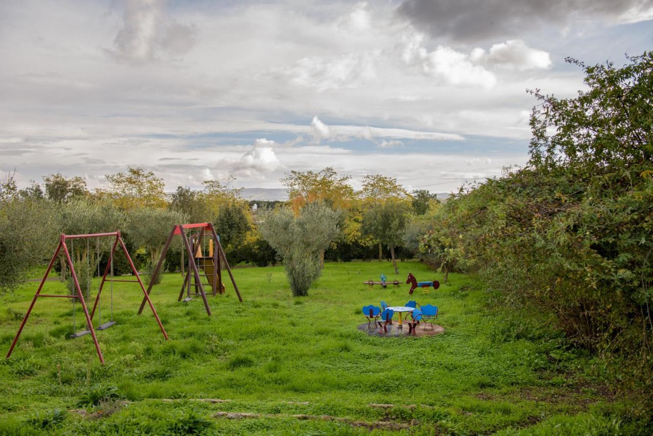 Agriturismo Nuragh'Elighe Sindia المظهر الخارجي الصورة