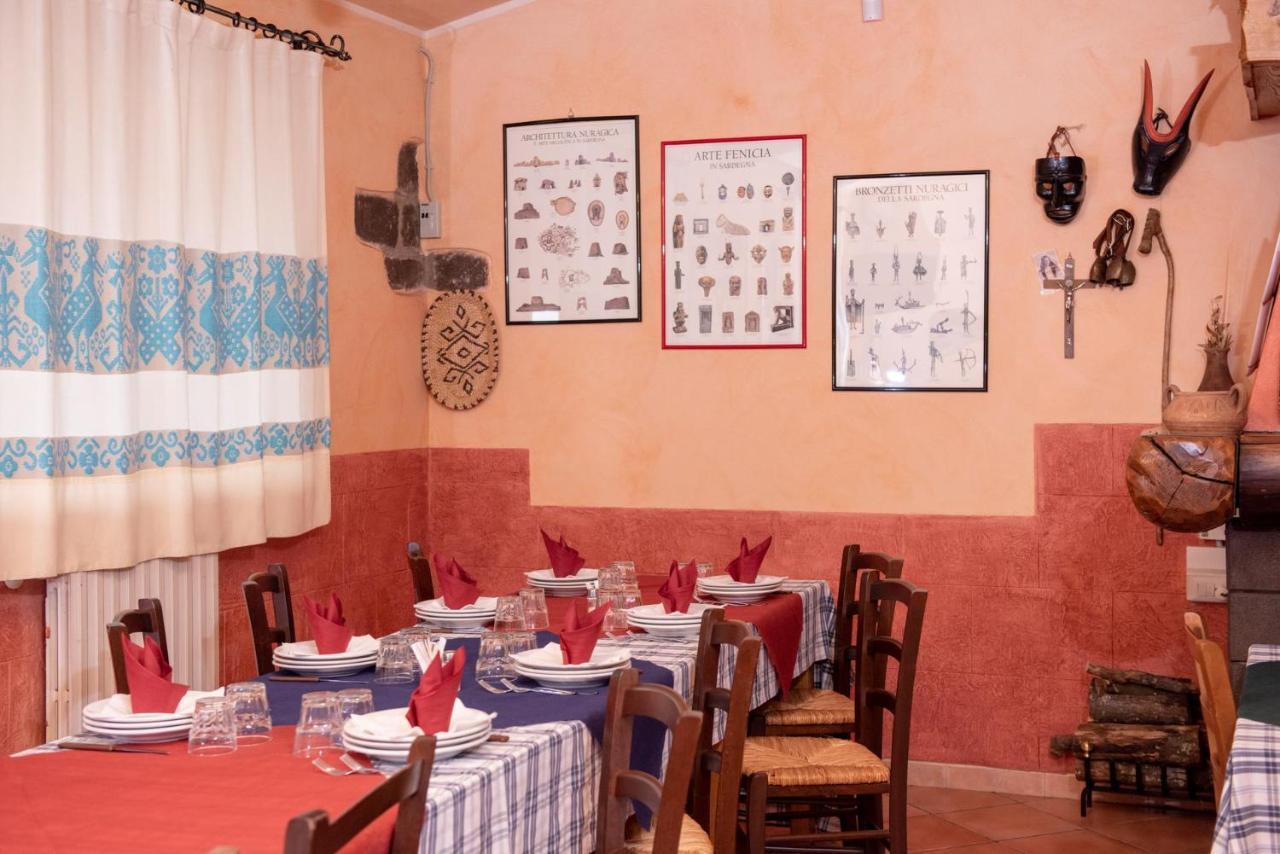 Agriturismo Nuragh'Elighe Sindia المظهر الخارجي الصورة