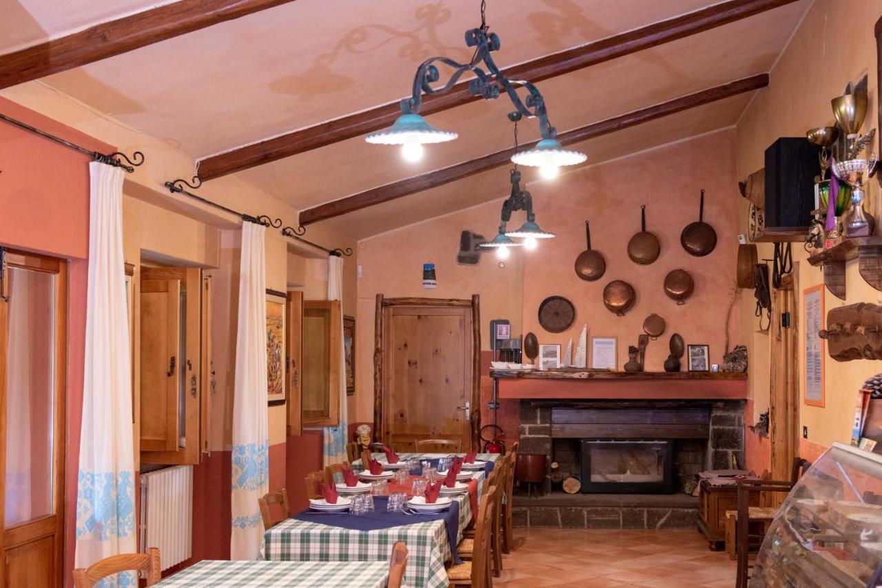 Agriturismo Nuragh'Elighe Sindia المظهر الخارجي الصورة