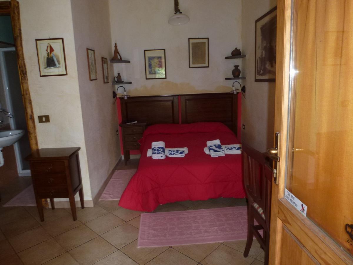 Agriturismo Nuragh'Elighe Sindia المظهر الخارجي الصورة