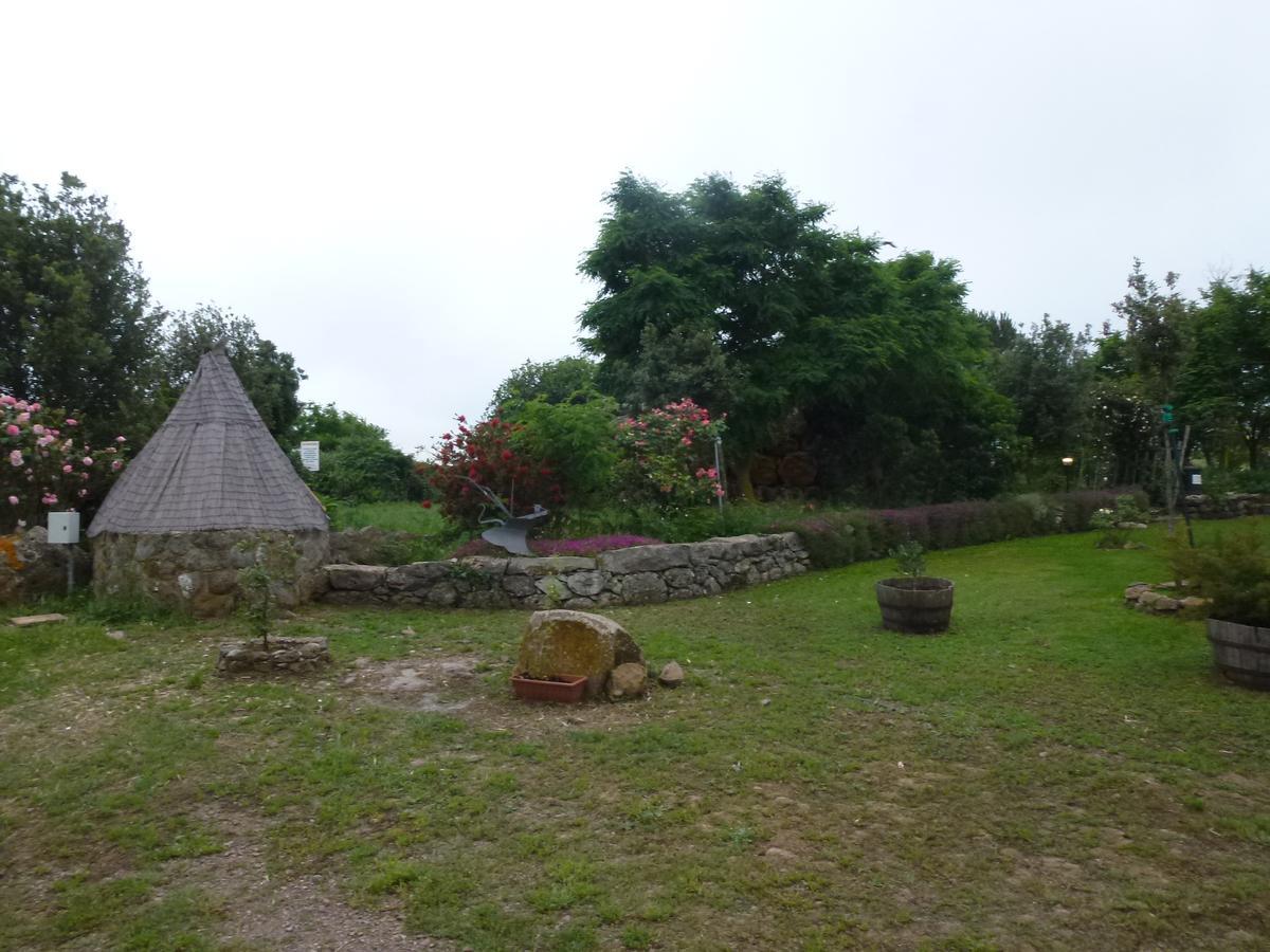 Agriturismo Nuragh'Elighe Sindia المظهر الخارجي الصورة