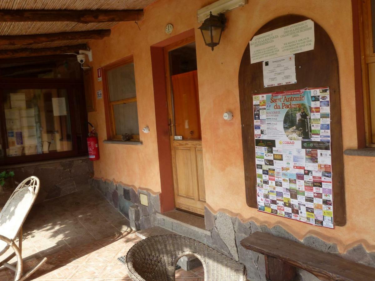 Agriturismo Nuragh'Elighe Sindia المظهر الخارجي الصورة